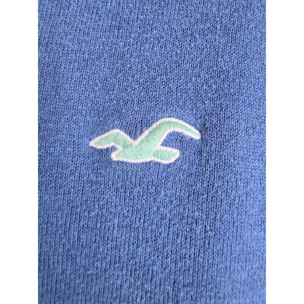 Hollister Men's V-Neck Sweater Size L Blue Solid Long Sleeve Casual Pullover - Picture 2 of 9